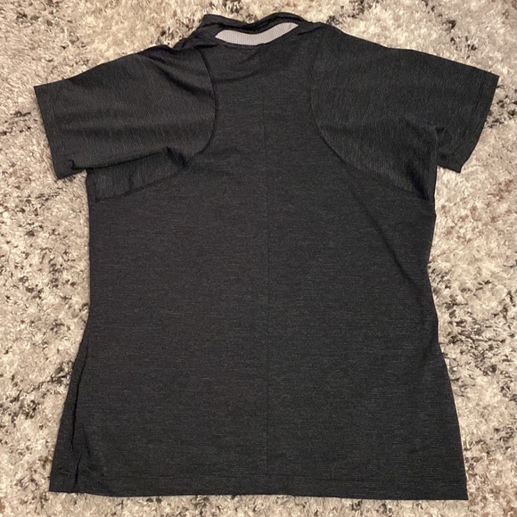 Nike Golf Shirts - Picture 7 of 7